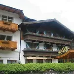 Garni Schranz Aparthotel Wald im Pinzgau