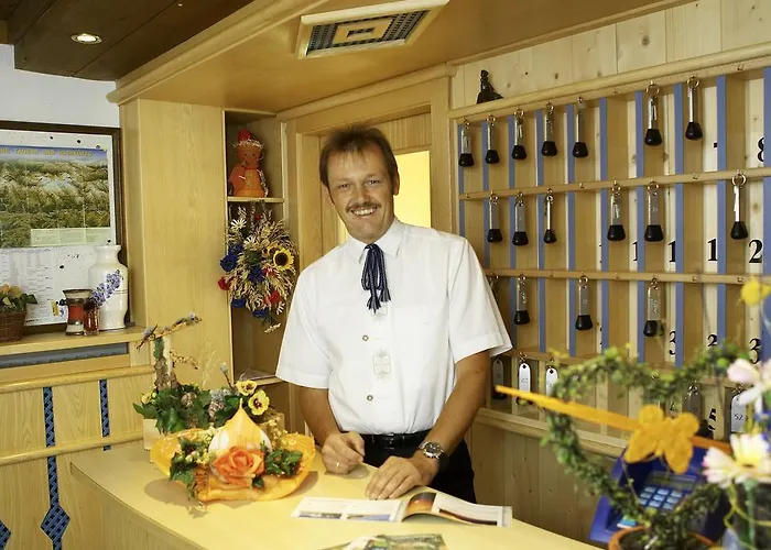 Garni Schranz شقة فندقية 3*