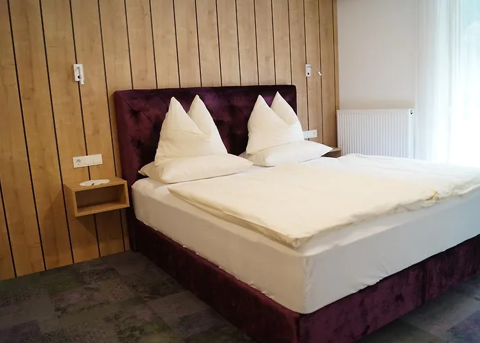 Garni Schranz 3* والد ام بينزاغو