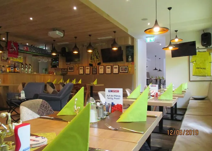 Garni Schranz شقة فندقية 3*